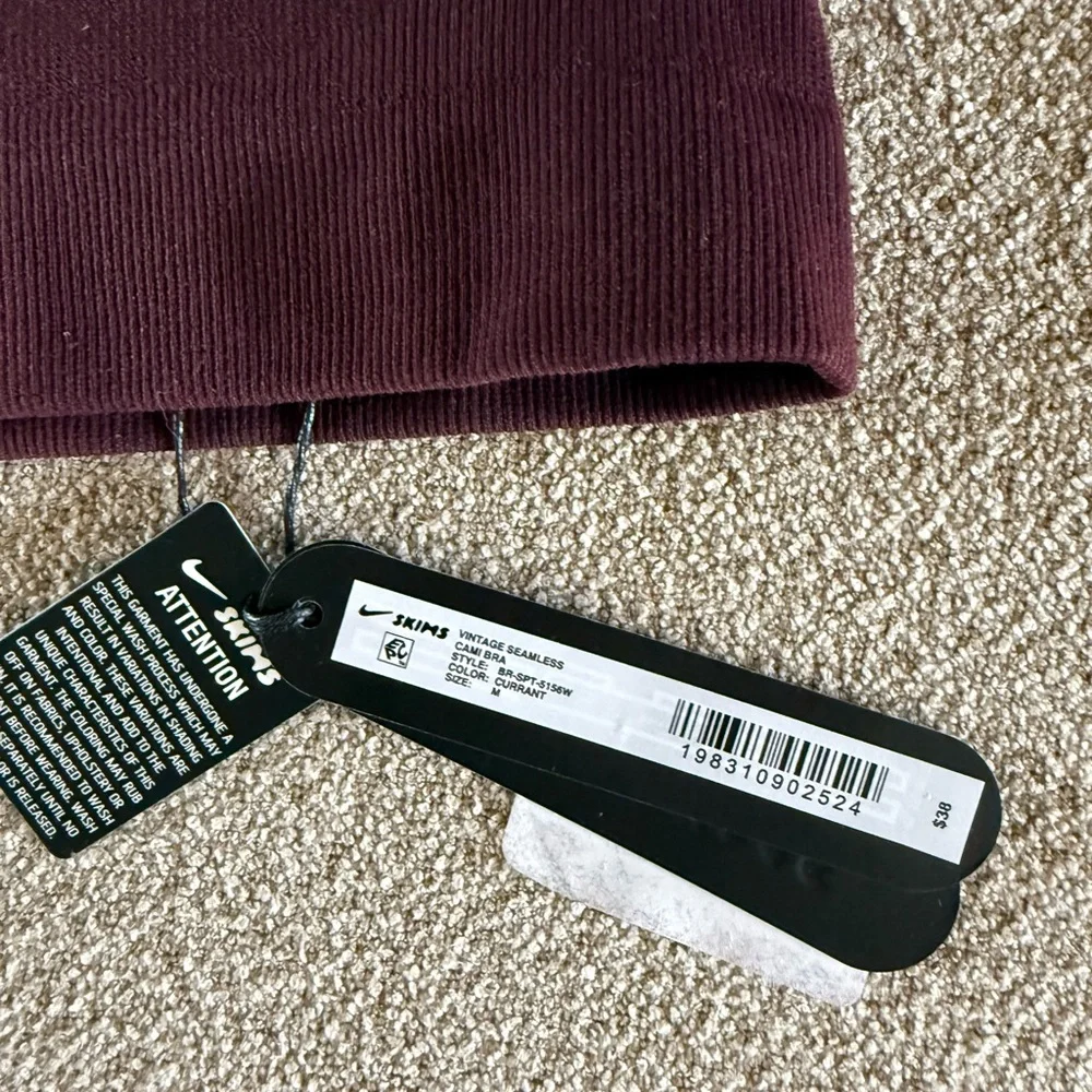 NWT Nike Skims Sports Bra size Medium in color Currant - Picture 3 of 3